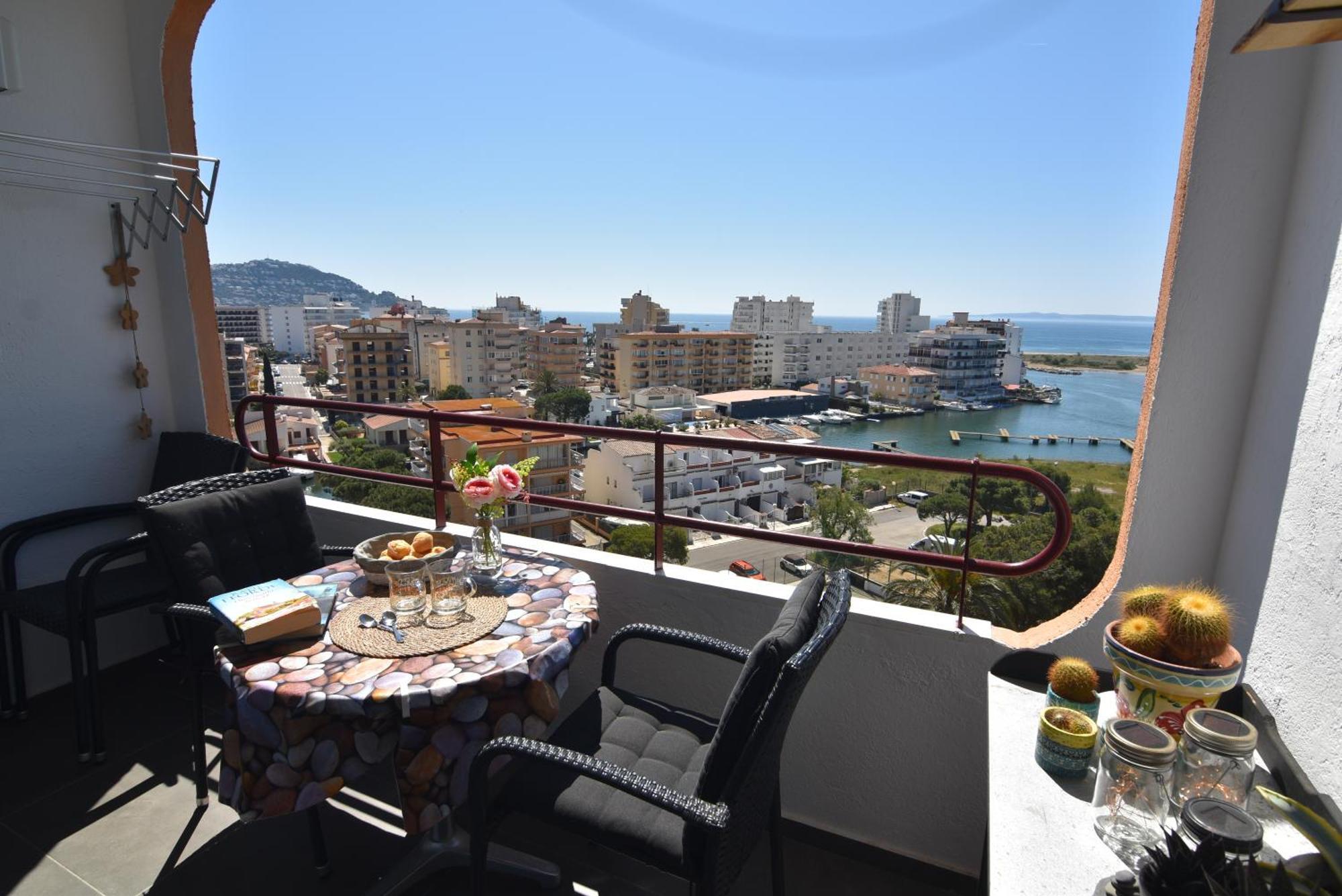 Rnet - 600 Llevant 07-12 Appartement Roses